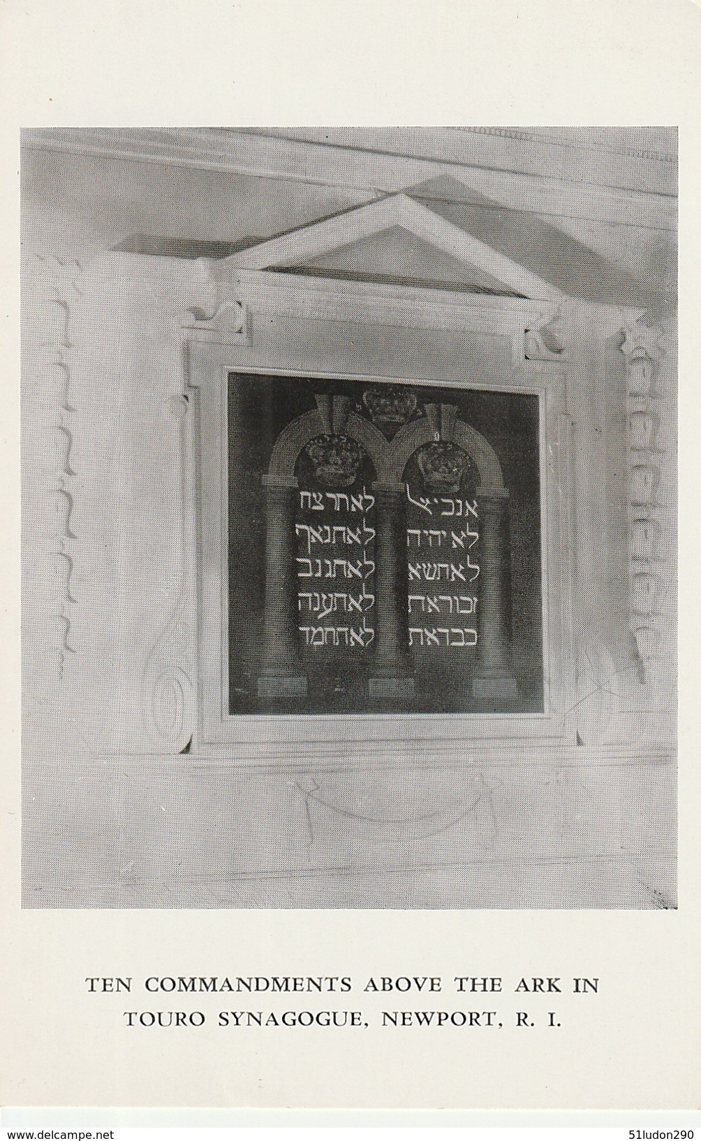 CPSM Newport - Ten Commandments Above The Ark In Touro Synagogue - Newport
