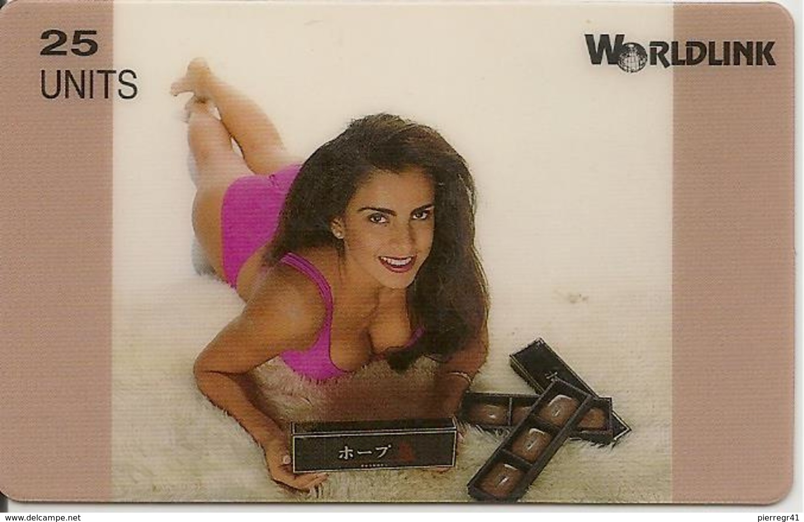 CARTE-PREPAYEE-USA-WORLDLINK-25Units-FEMME  Presentant CHOCOLAT-1/04/1994 Plastic Epais -TBE-RARE - Sonstige & Ohne Zuordnung