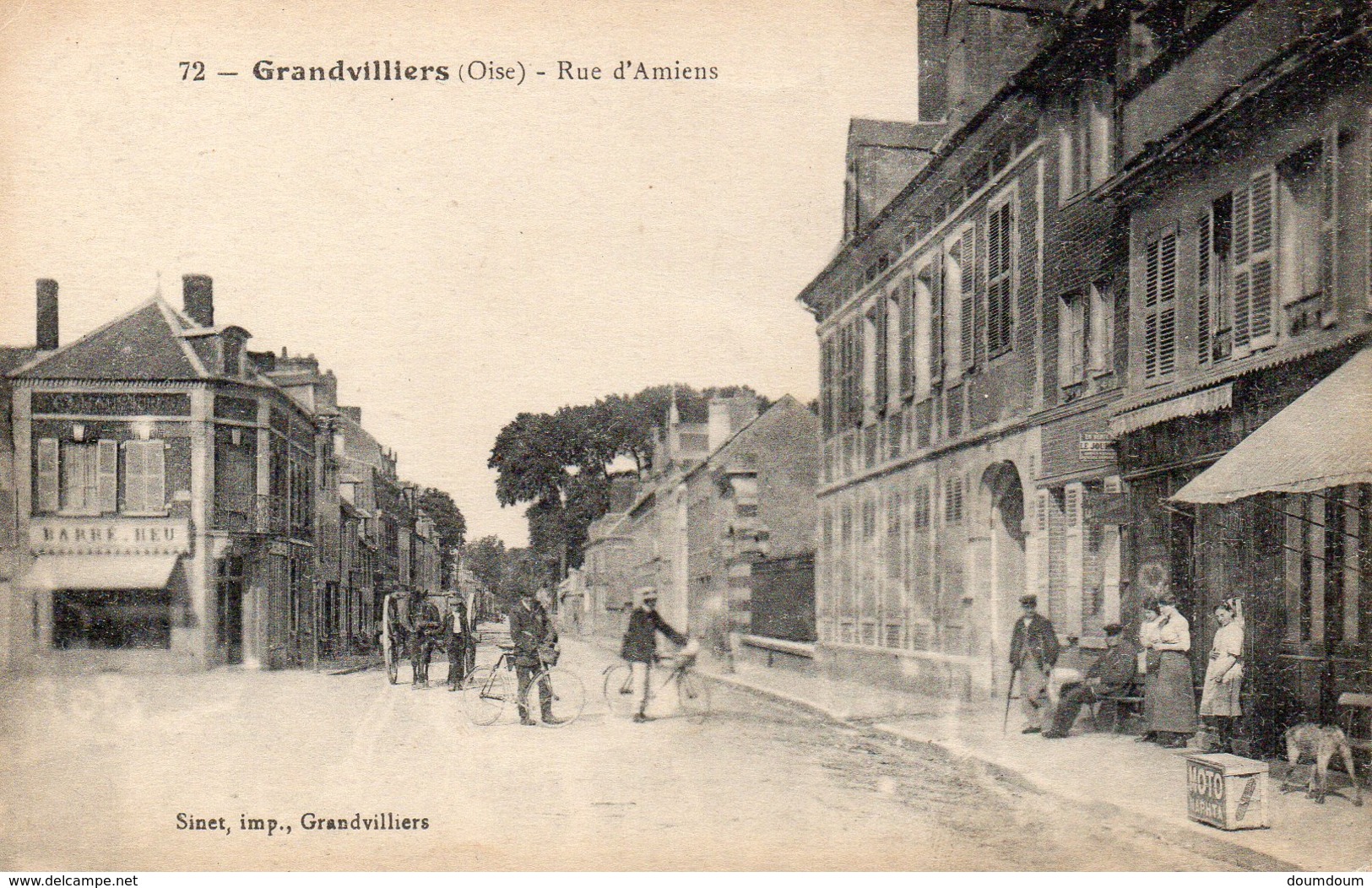 CPA GRANDVILLIERS - RUE D'AMIENS - Grandvilliers