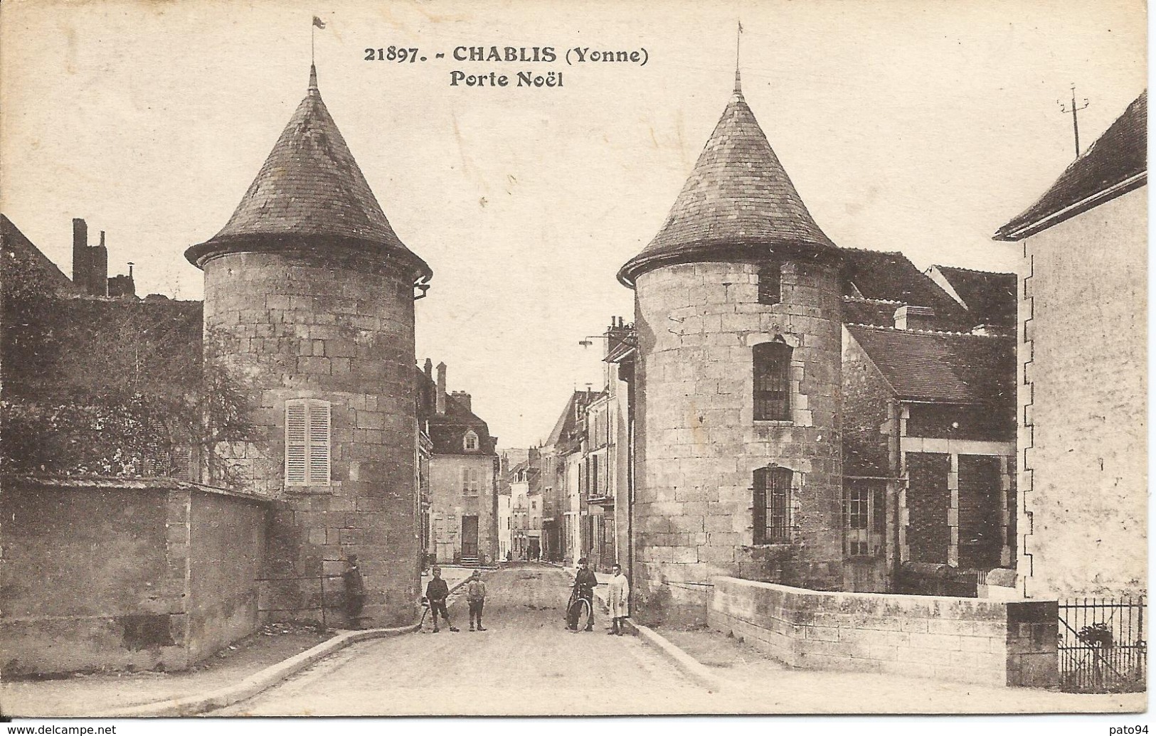 CHABLIS  -  Porte  Noël - Chablis