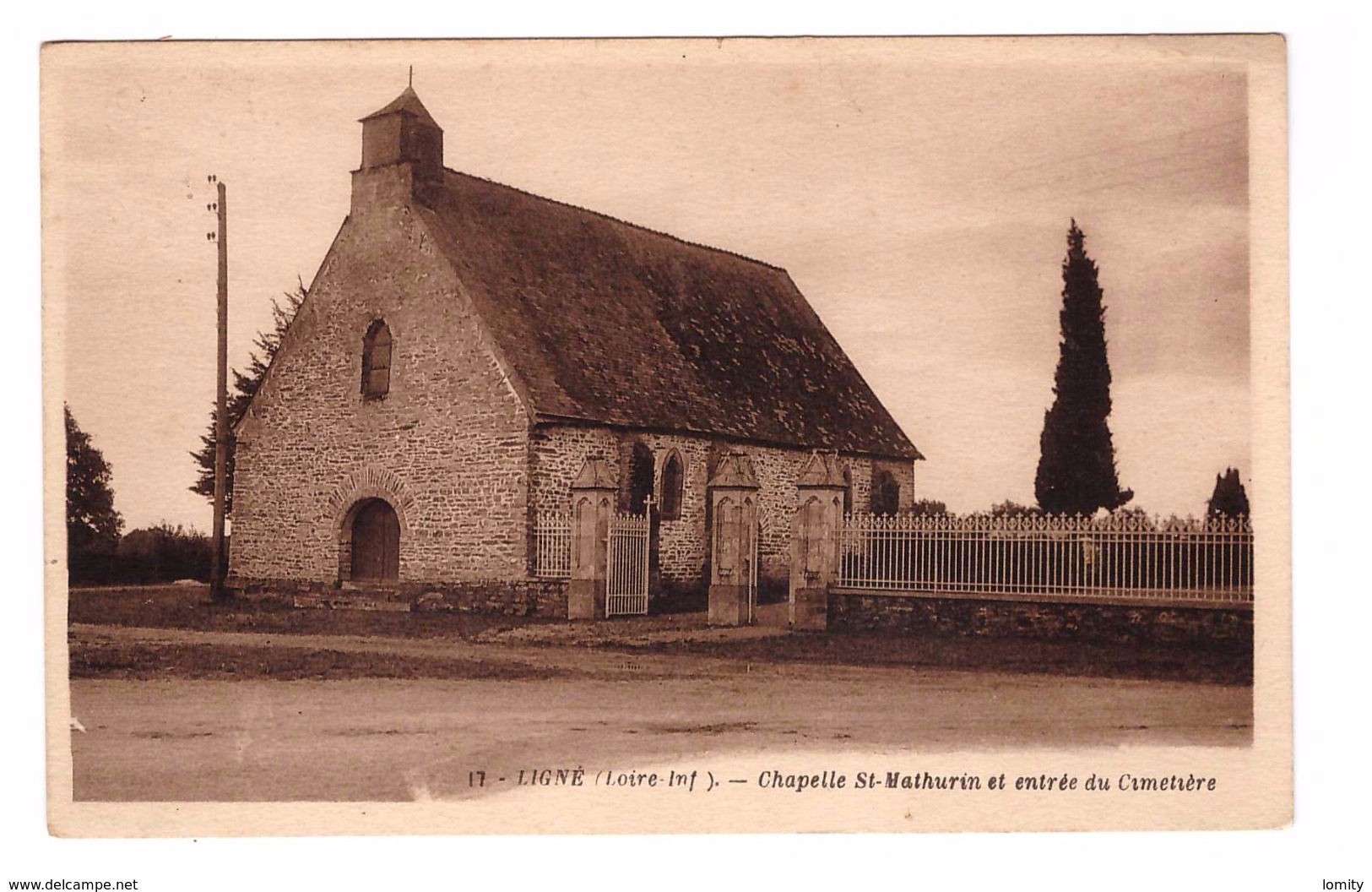 44 Ligné Chapelle Mathurin Et Entrée Du Cimetiere - Ligné