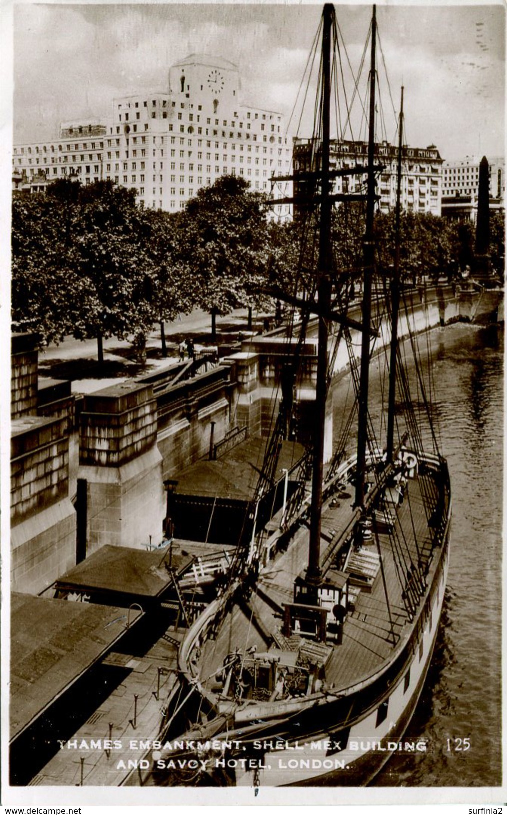 LONDON - THE EMBANKMENT - SHELL MEX BUILDING AND SAVOY HOTEL RP  Lo1142 - Other & Unclassified