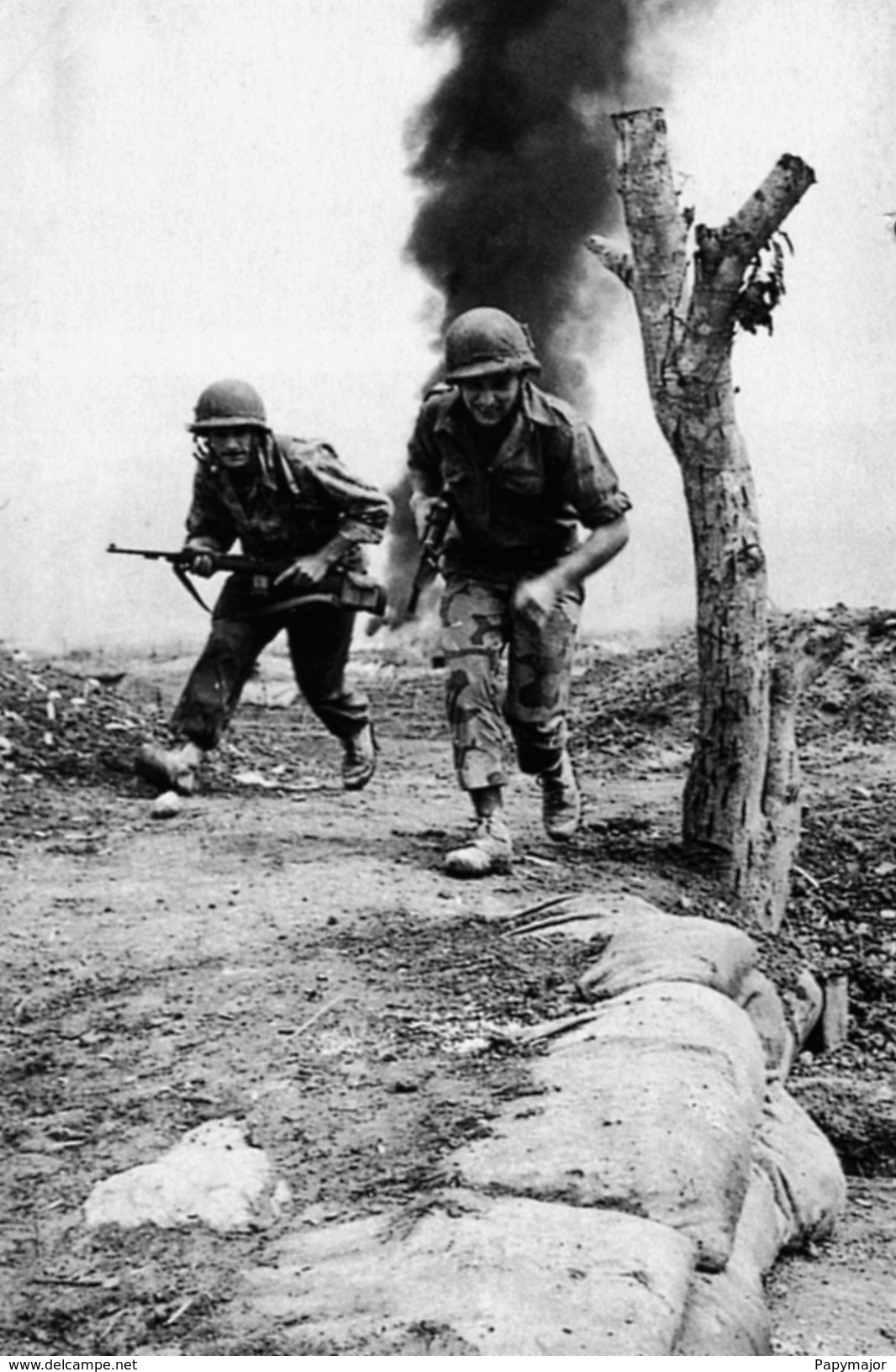 Militaria Indochine - Sous Le Feu à Dien Bien Phu - Documents