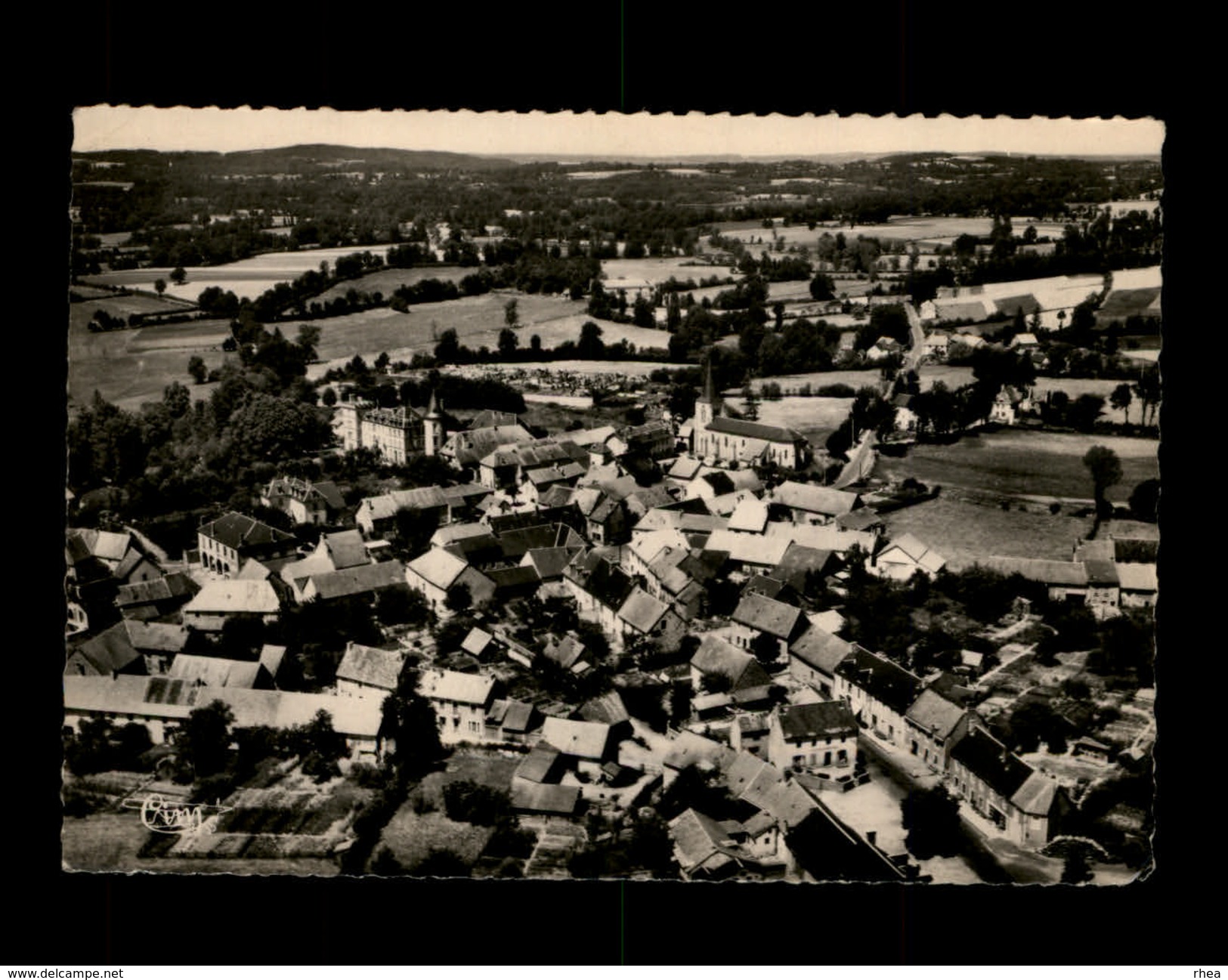 63 - LE MONTEL-DE-GELAT - Vue Aérienne - Autres & Non Classés