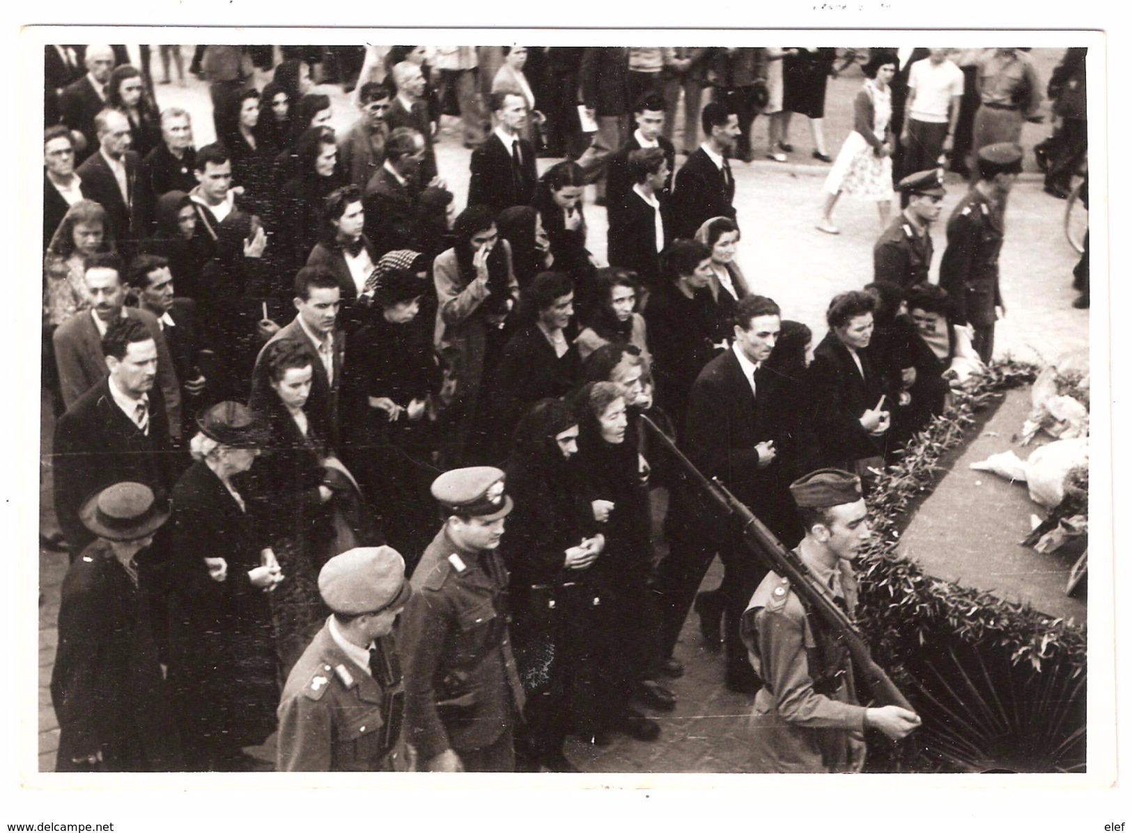 Photo Originale Cortège Funérailles Militaires ; Officier ; TB - Guerra, Militari