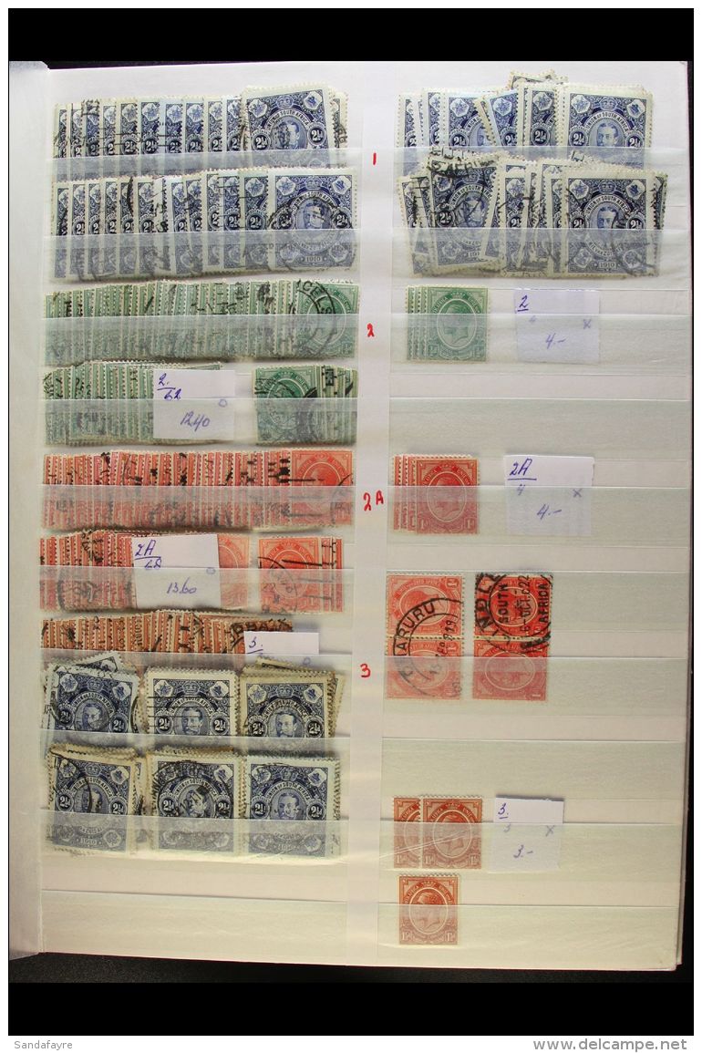 1910-2000 VERY CLEAN STOCK An Extensive Mint And Used Continental Dealers Stock Displayed In Three Large... - Zonder Classificatie