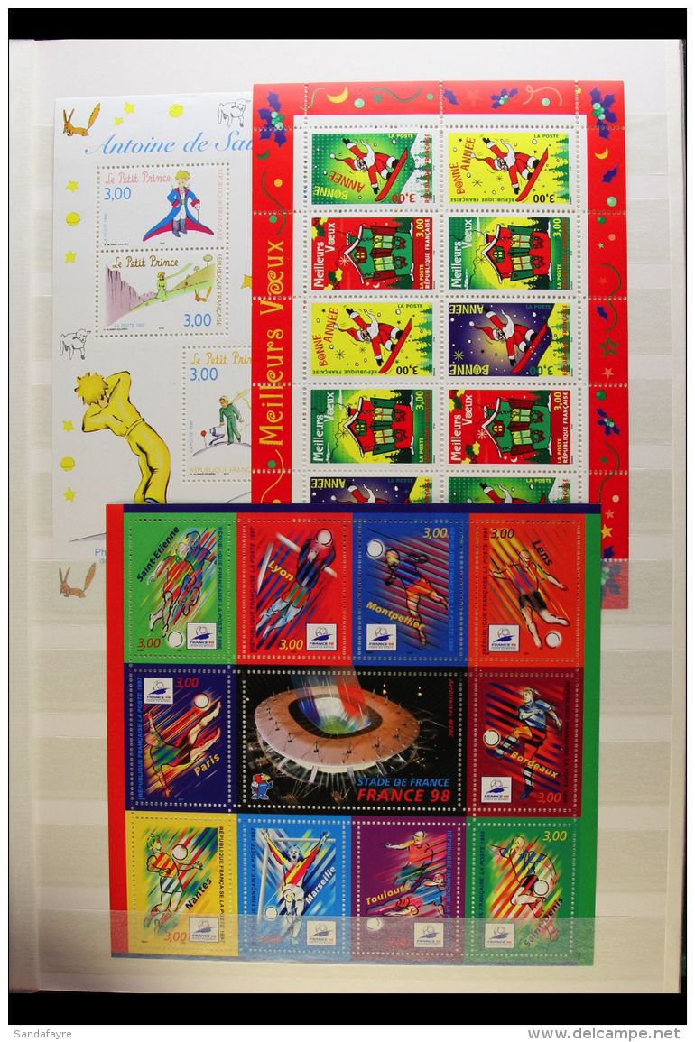 1970-2014 EXTENSIVE MINI SHEET COLLECTION A Fabulous ALL DIFFERENT Collection Offering A Strong Representation Of... - Andere & Zonder Classificatie