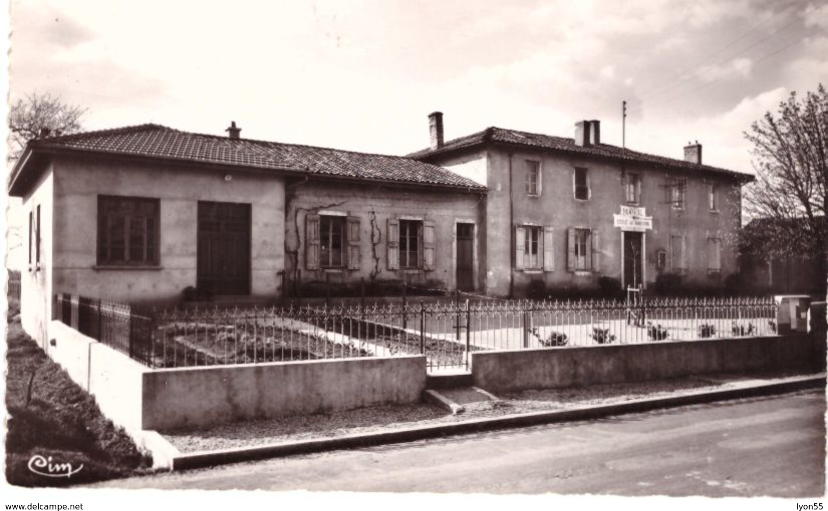 Beny Mairie Et école - Ohne Zuordnung