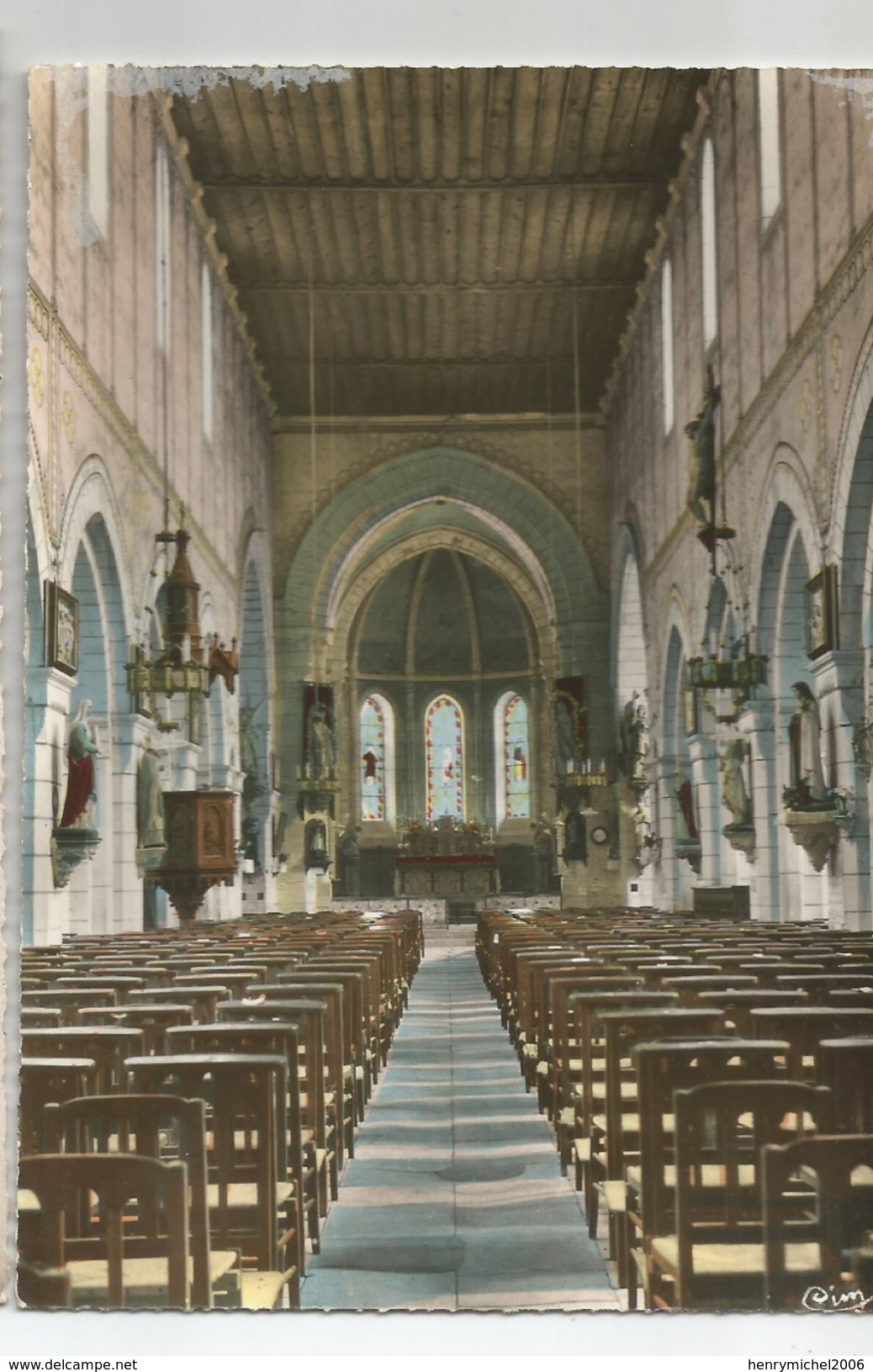 86 - Vienne - Neuville Du Poitou Intérieur De L'église - Neuville En Poitou