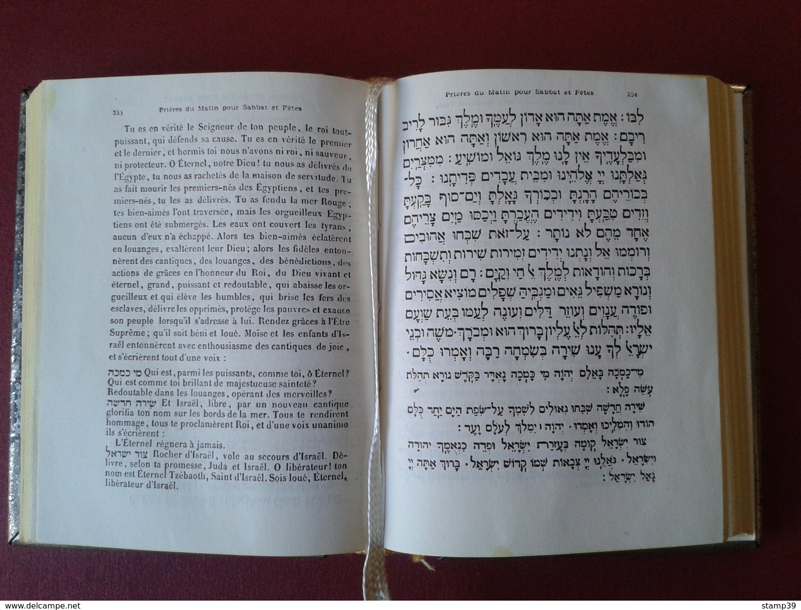 Livre De Priéres Ancien Traduzido En Deux Langues - Religion & Esotérisme