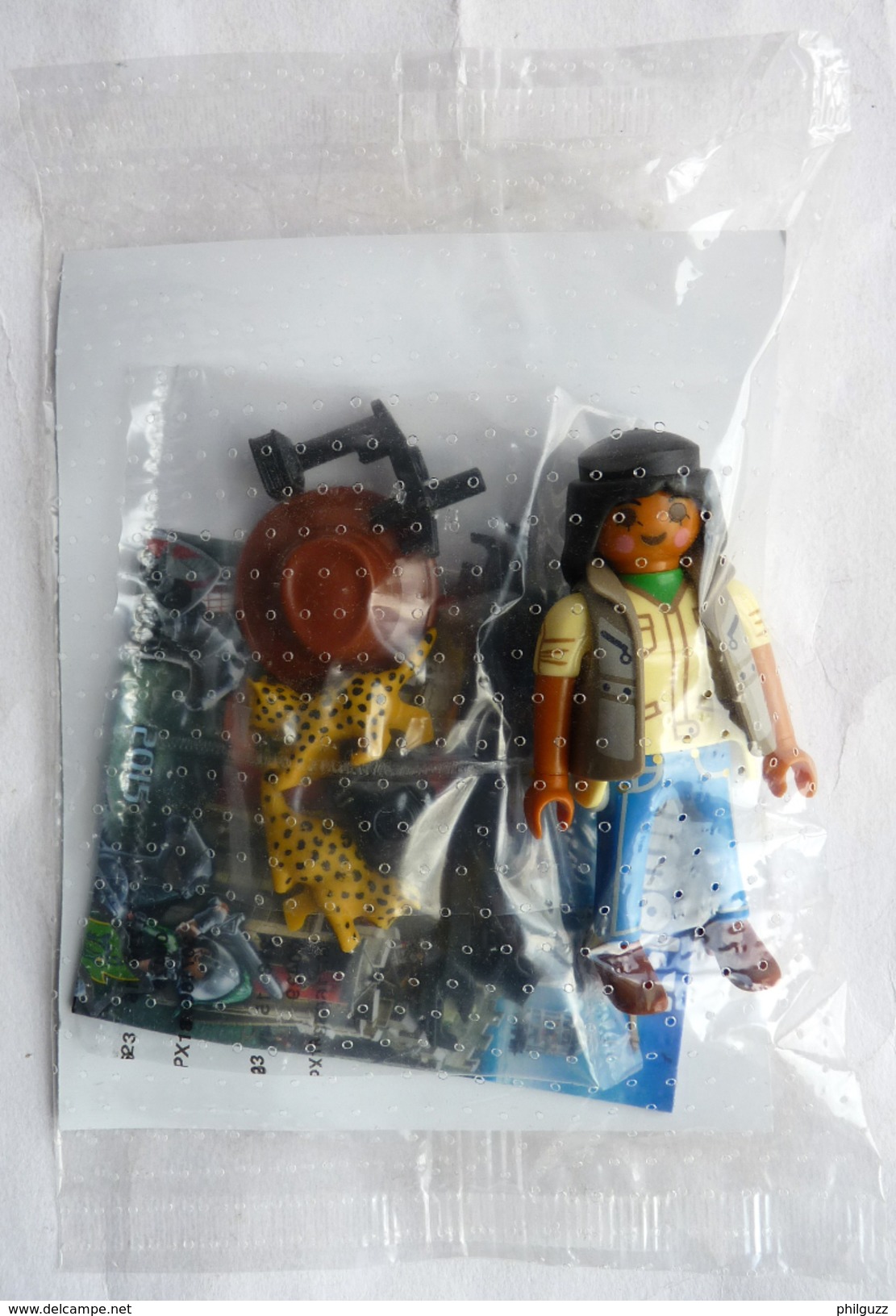 PLAYMOBIL 1 FIGURINE EXPLORATRICE QUICK NEUF DANS SON EMBALLAGE SCELLE 2015 EXPLORATEUR - Playmobil