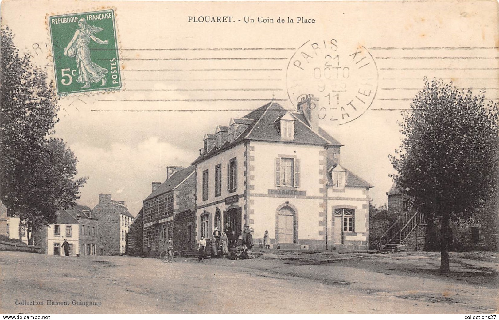 22-PLOUARET- UN COIN DE LA PLACE - Plouaret