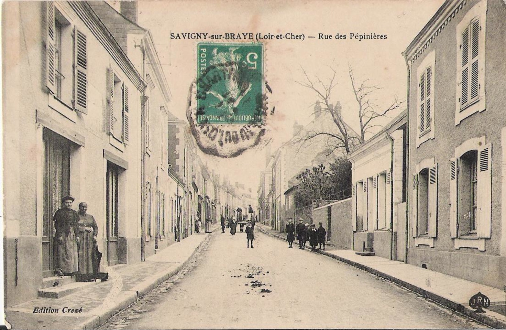 41 - SAVIGNY SUR BRAYE - Rue Des Pépinières (femmes Dansant Sur Une Table Dans La Rue) - Autres & Non Classés