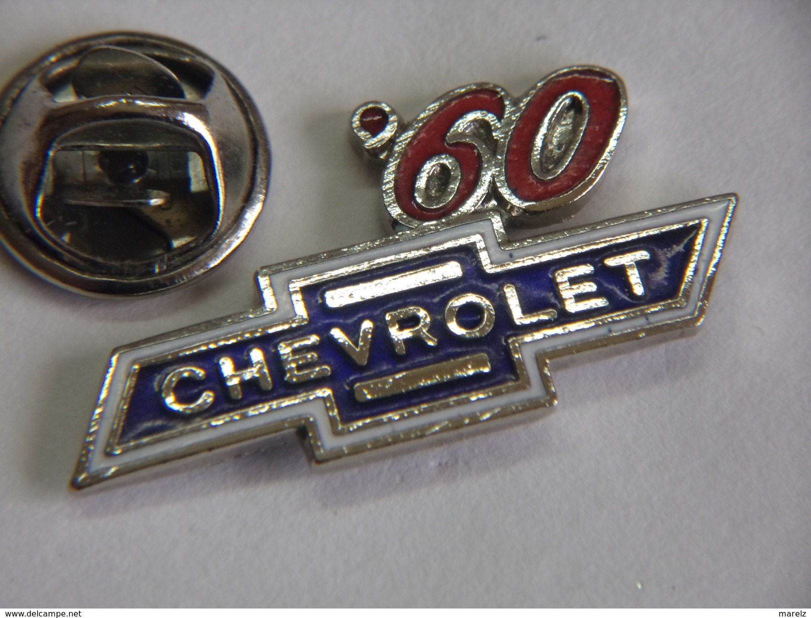 Pin´s - Automobile - '60 CHEVROLET - Logo - Autres & Non Classés