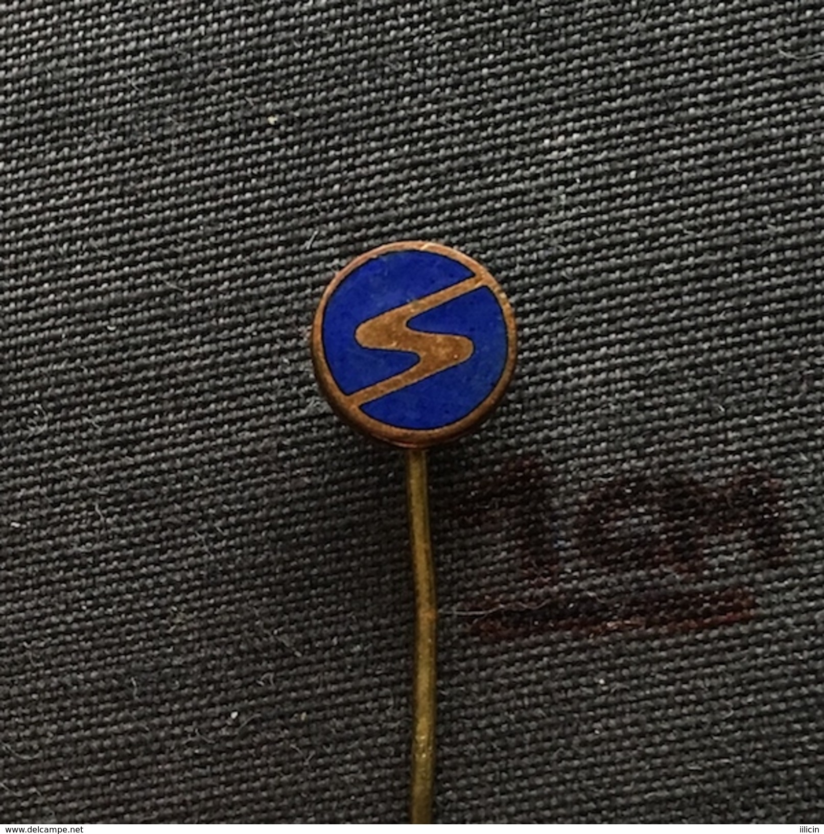 Badge (Pin) ZN005050 - Automobile (Car) / Truck (Lastkraftwagen / Kamion) VEB Sachsenring Zwickau Trabant - Andere & Zonder Classificatie