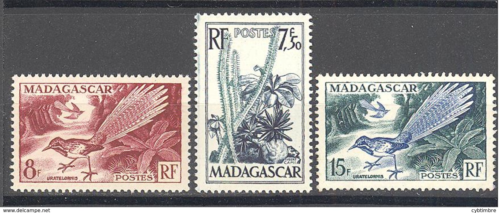 Madagascar: Yvert N° 322/324*; Flore; Oiseaux; Birds - Neufs