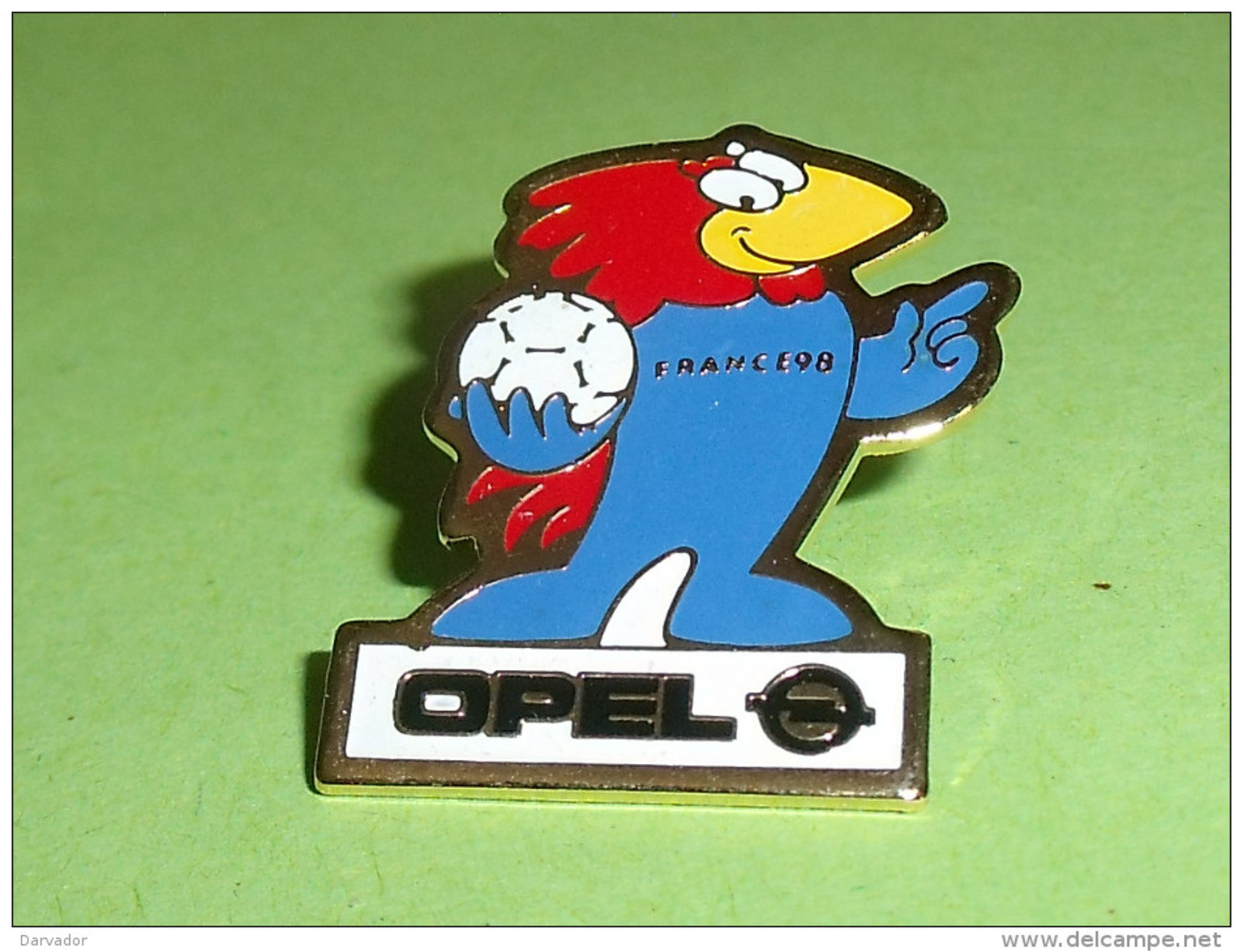 Pin's / Automobile  : Opel , Footix        TB2f - Opel