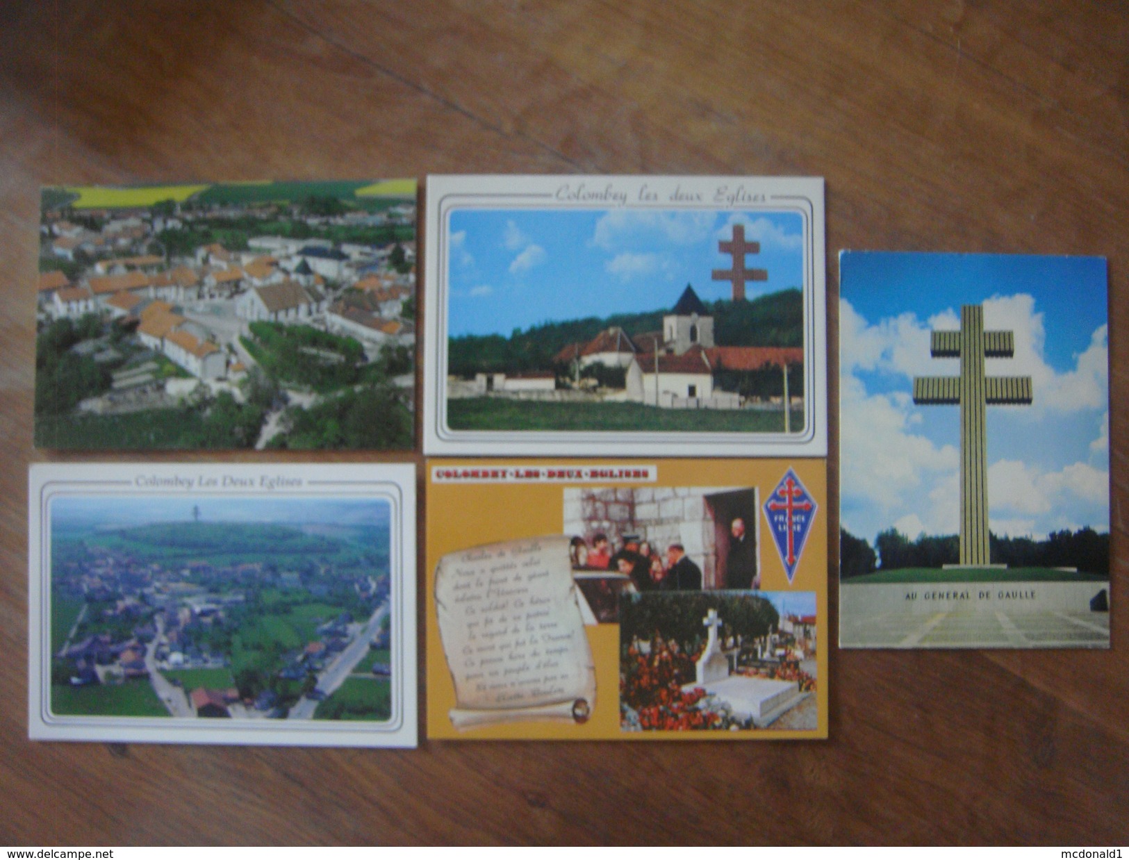 FRANCE - Haute Marne - Lot De 5 Cartes De COLOMBEY LES DEUX EGLISES ( Général De Gaulle - 2 Superbes Panoramas Du Bourg - Colombey Les Deux Eglises