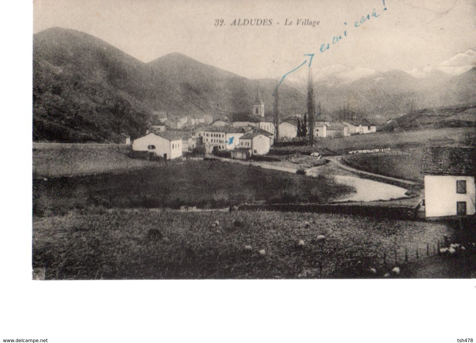 64---- ALDUDES---le Village---voir 2 Scans - Aldudes