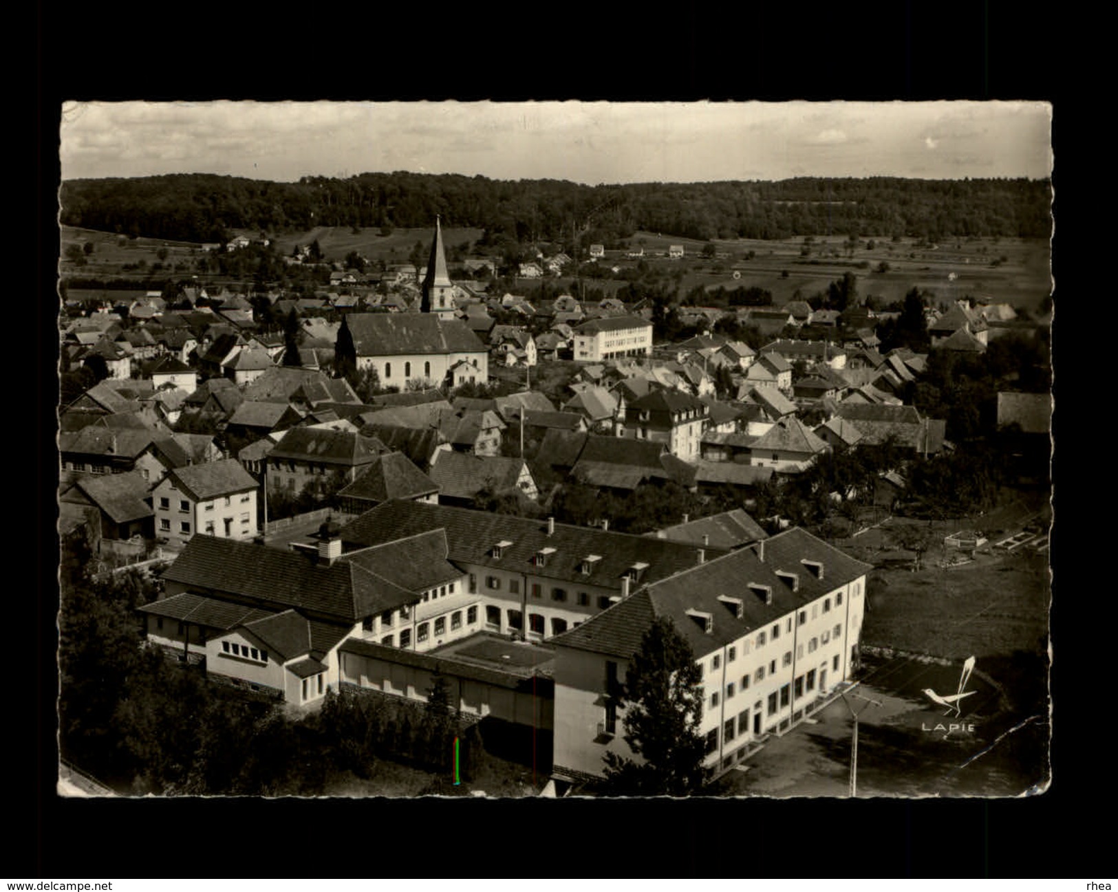 68 - HIRSINGUE - Vue Aérienne - Couvent - Hirsingue