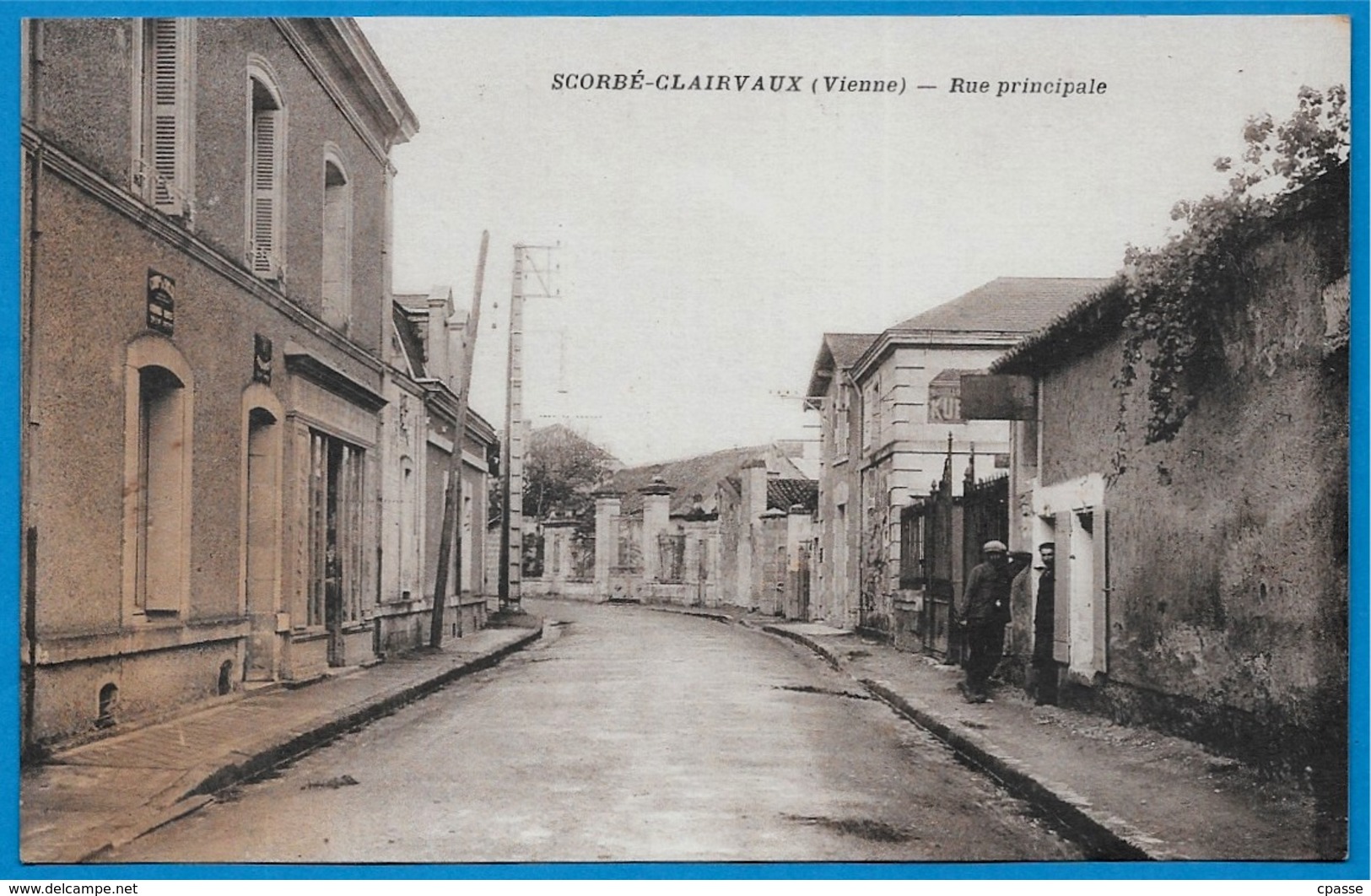 CPA 86 SCORBE-CLAIRVAUX Vienne (près Chatellerault) - Rue Principale (boutique "Au Gagne Petit") - Scorbe Clairvaux