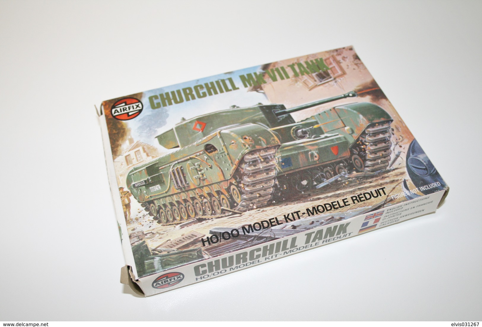 Vintage MODEL KIT : Airfix Churchill Mk VII Tank, Scale HO/OO, Vintage, + Original Box - Figurines