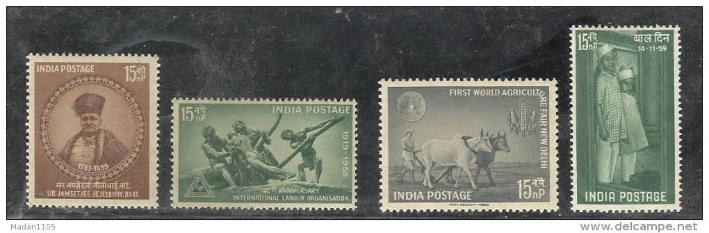 INDIA, 1959, Complete Year Pack, 4 Stamps , MNH, (**) - Unused Stamps