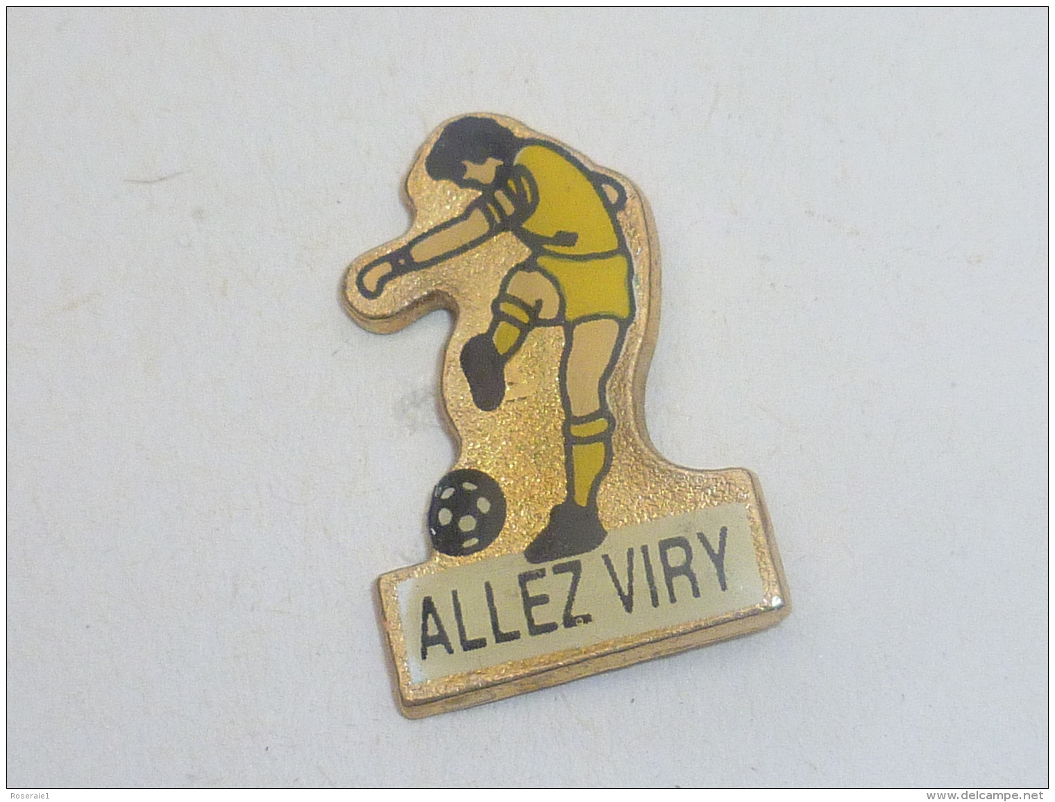 Pin's FOOTBALL, ALLEZ VIRY - Fussball