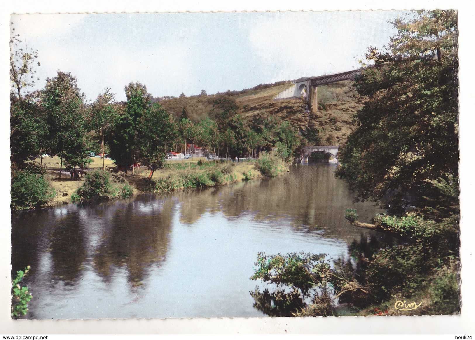 ILE DE ROUZAT   EN ALLIER  LA SIOULE ET LE VIADUC - Other & Unclassified