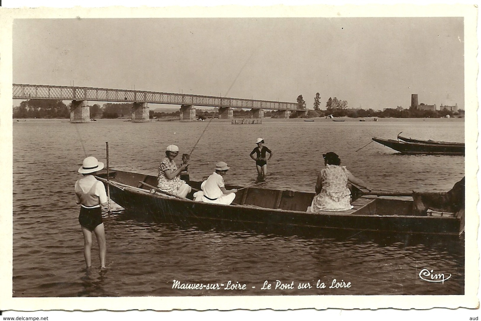 MAUVES SUR LOIRE, Le Pont, Pêche à La Ligne - Mauves-sur-Loire