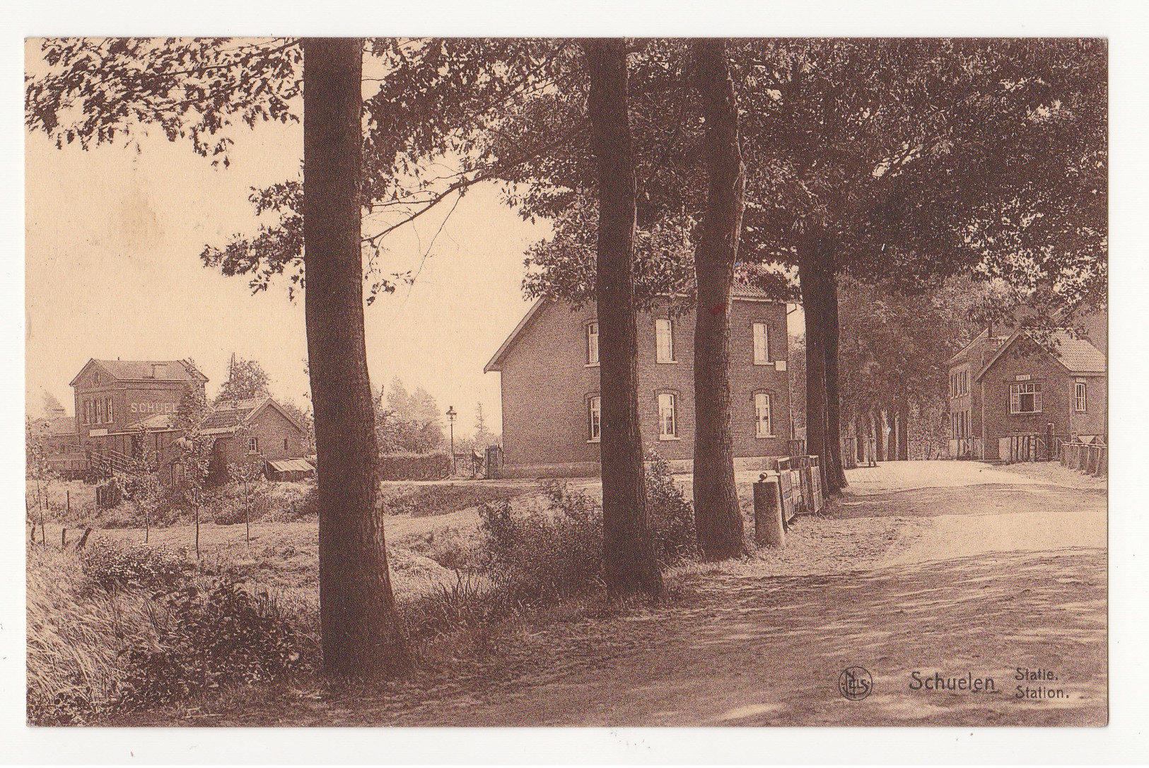 Schulen: Station. - Herk-de-Stad