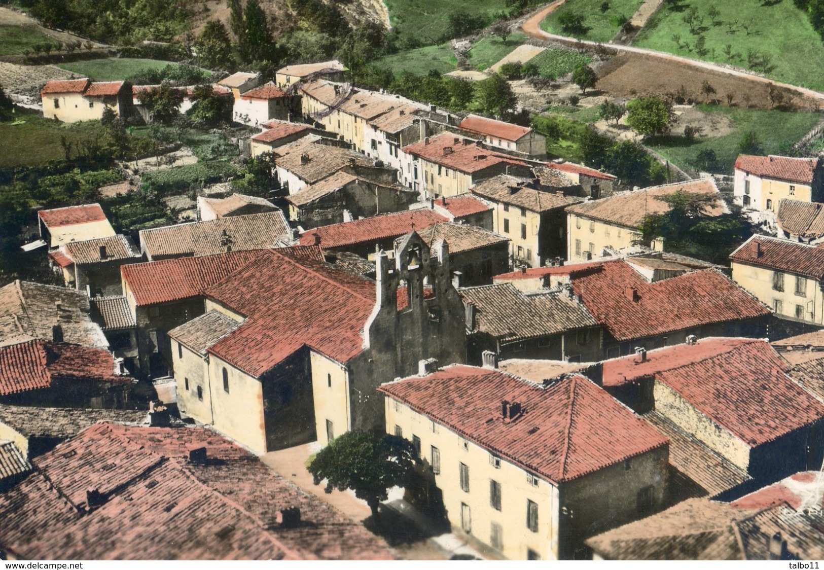 11 - En Avion Au Dessus De RIVEL - Vue Générale, église - Narbonne