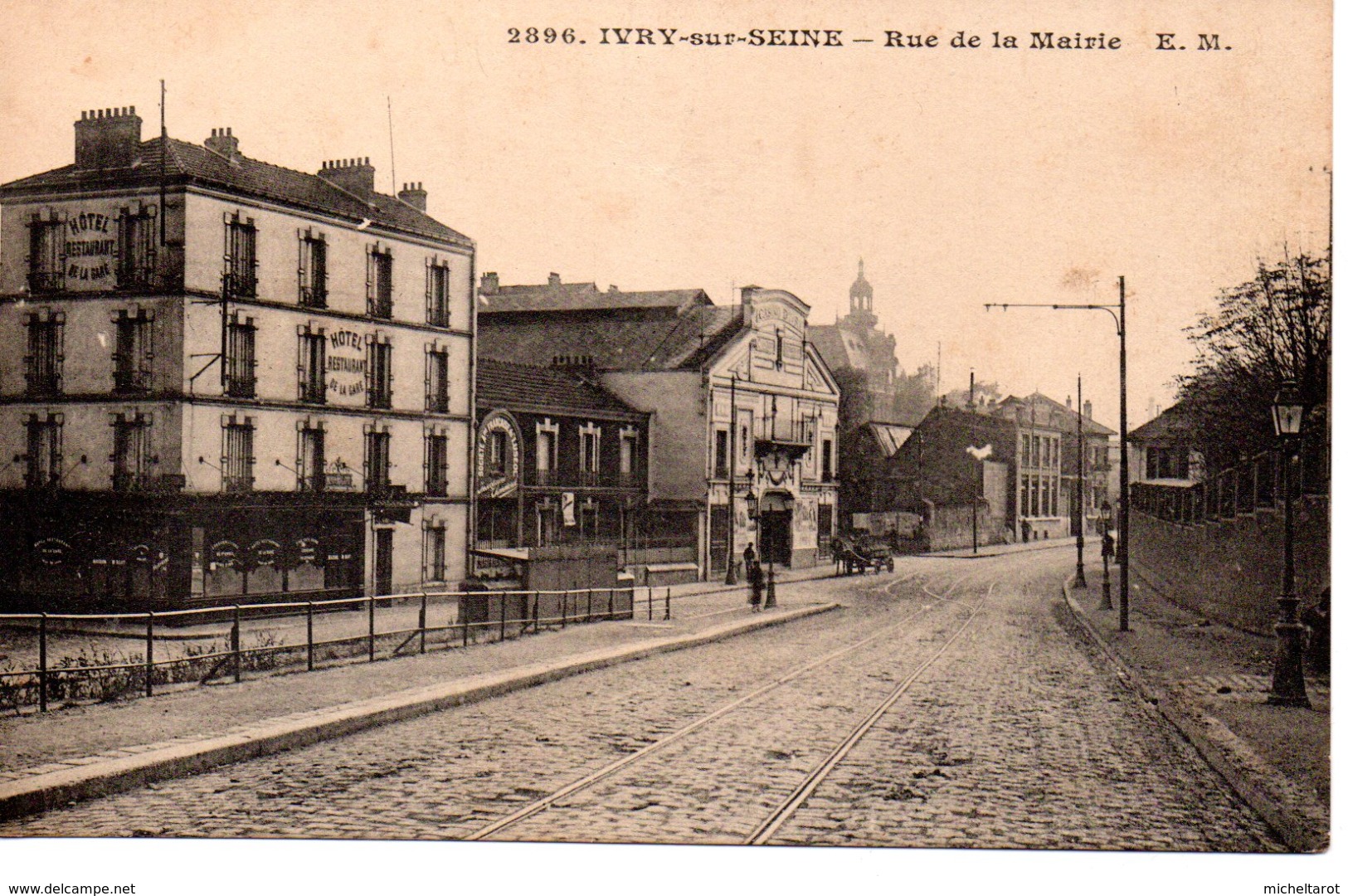 Val De Marne : Ivry Sur Seine : Rue De La Mairie - Ivry Sur Seine