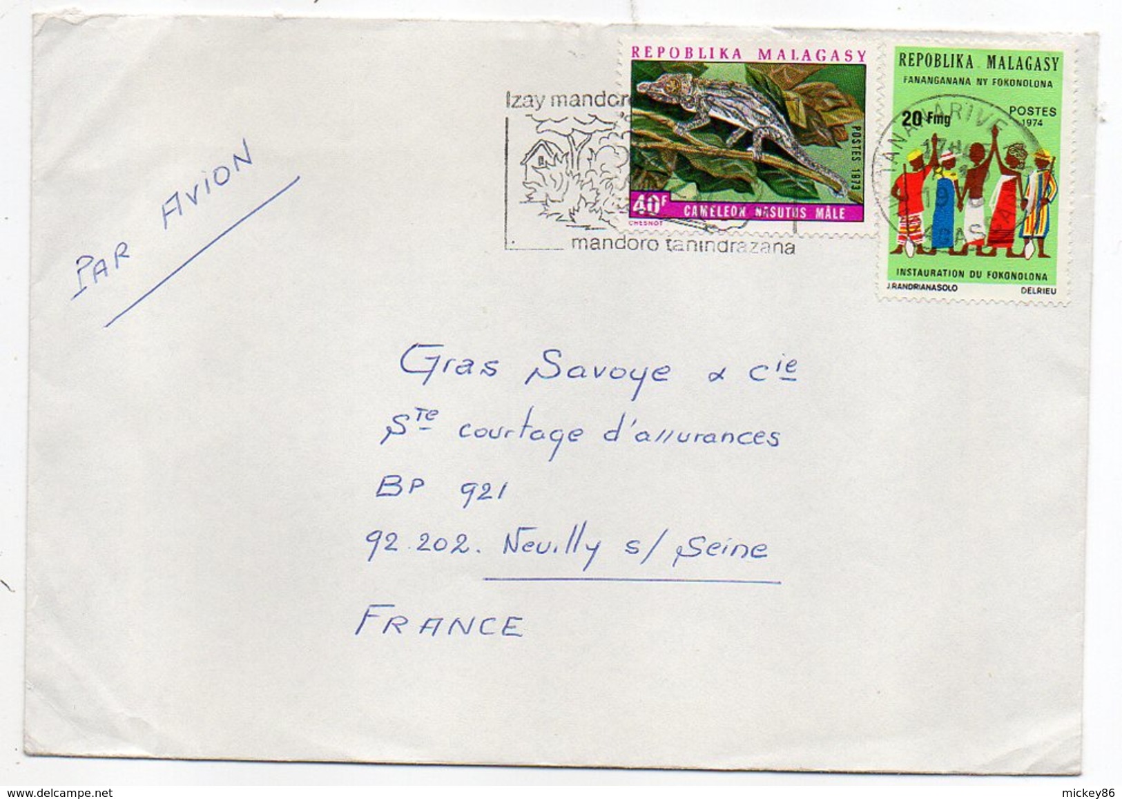 Madagascar--1976--lettre De TANANARIVE Pour NEUILLY /SEINE (France)-- Timbres Sur Lettre--cachet Mécanique - Madagascar (1960-...)