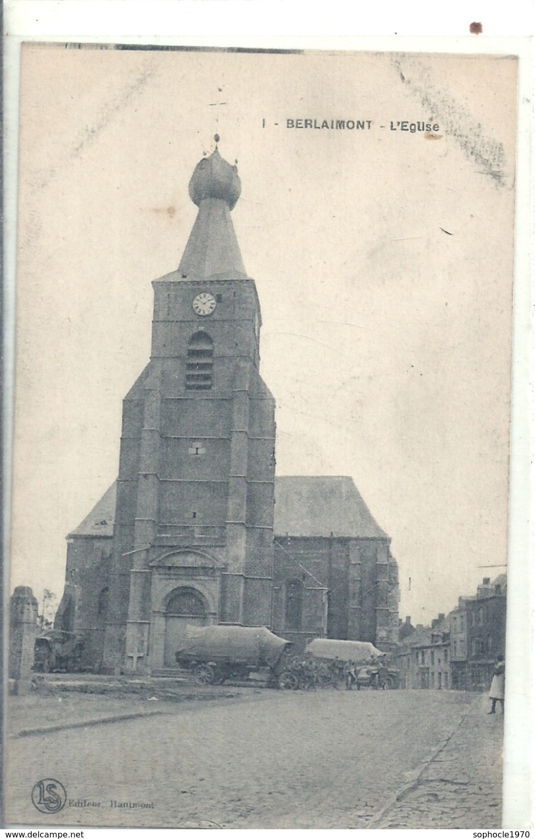 NORD - 59 -  BERLAIMONT - L'Eglise - Petit Marché à La Porte - Berlaimont