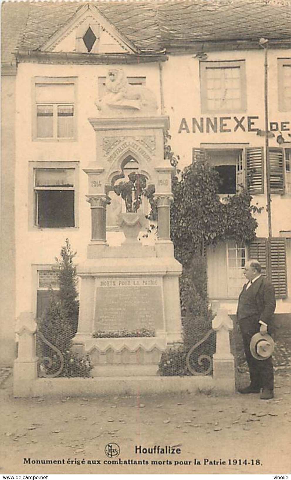 A-17.5001 :  HOUFFALIZE MONUMENT AUX MORTS DE LA GUERRE DE 1914-1918 - Houffalize