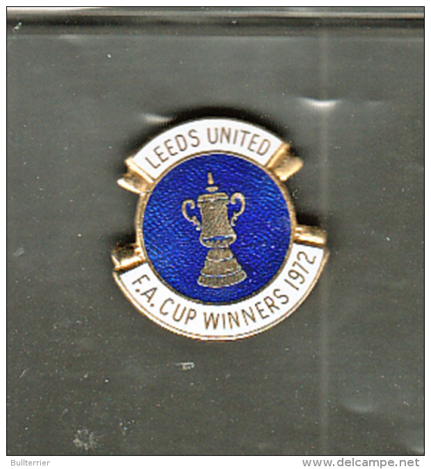 EVERTON - 1984 - FA   CUP WINNERS CUP BADGE  SUPERB CONDITION - Football