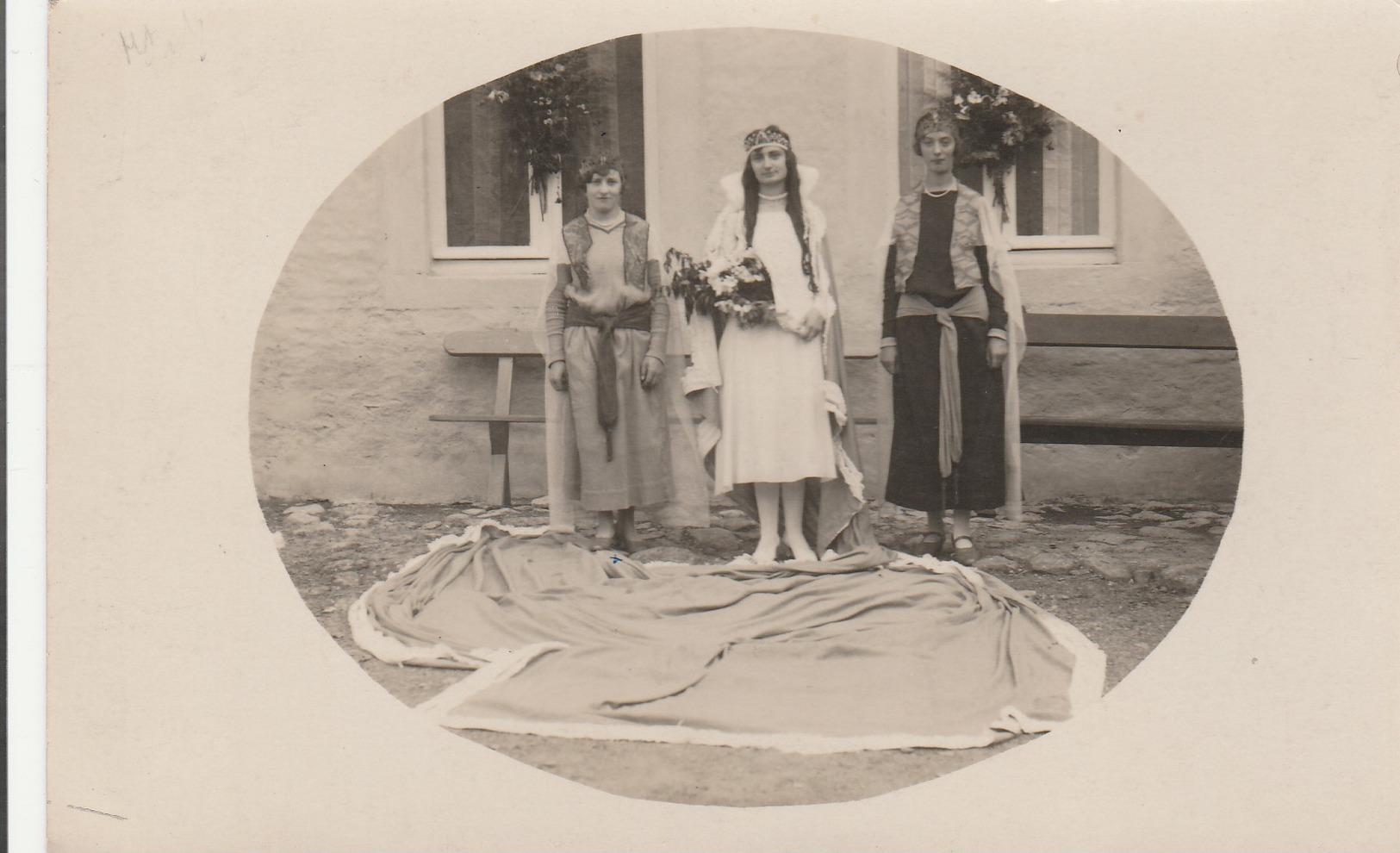 Habay-la-Neuve ,souvenir Du Centenaire De Habay, 10 Août 1930 ,( Cartephoto )( VOIR TEXTE VERSO) - Habay