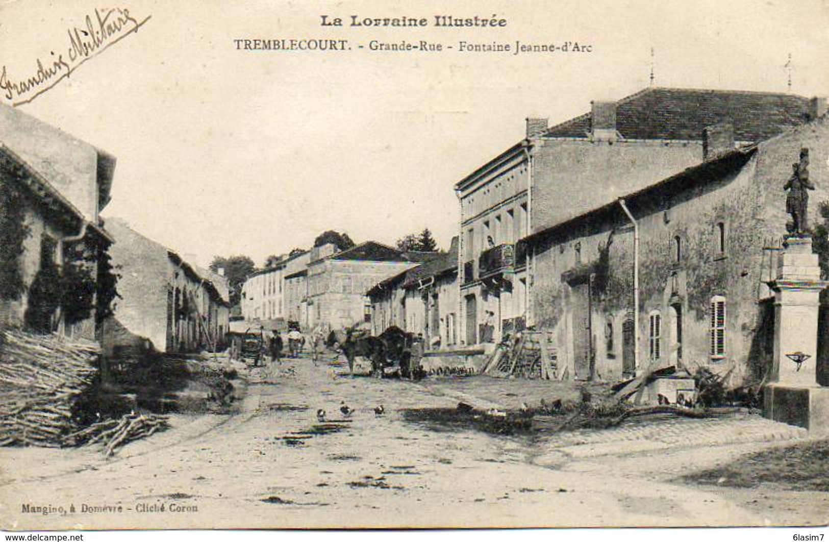 CPA - TREMBLECOURT (54) - Aspect De La Grande Rue Et De La Fontaine Jeanne-d'Arc En 1914 - Altri & Non Classificati