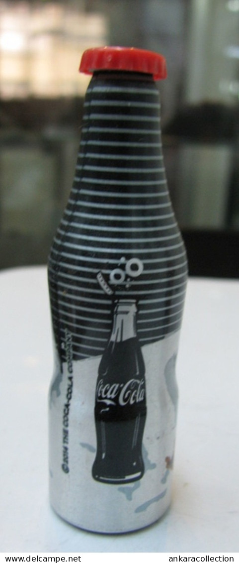 AC - COCA COLA 100th YEARS OF COLA  ALUMINUM MINI BOTTLE KEYRING -  KEY HOLDER 1940 BRAND NEW FROM TURKEY - Portallaves