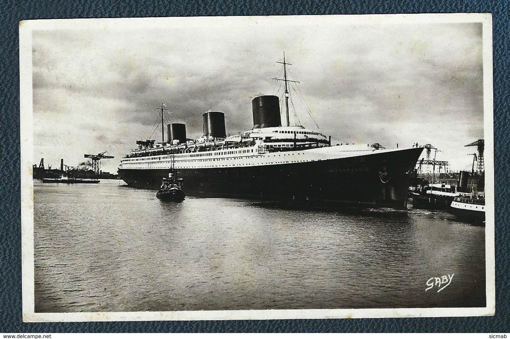 Le Paquebot "NORMANDIE",cp 1936 Signée GABY - Passagiersschepen