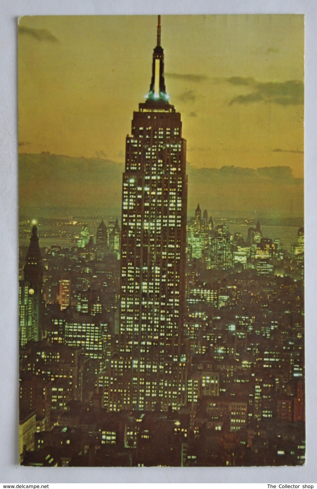 CARTOLINA  " EMPIRE STATE BUILDING AT SUNSET " VIAGGIATA 1968 - Empire State Building
