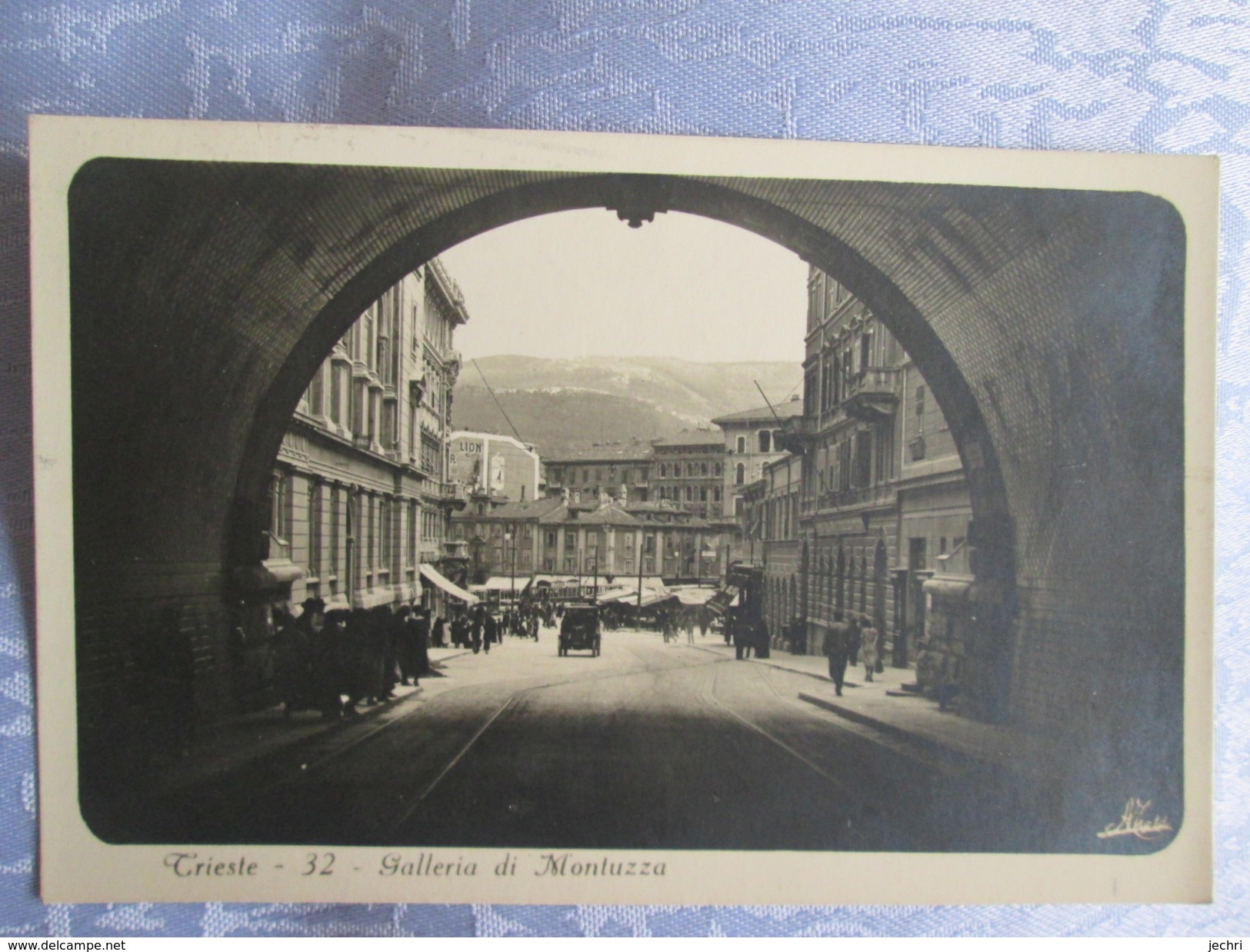 TRIESTE . GALLERIA DI MONTUZZA - Trieste (Triest)