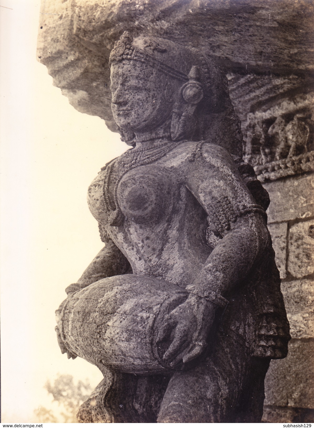 INDIA, OLD BLACK & WHITE BIG, RARE SIZE ORIGINAL PHOTOGRAPH - INDIAN TRADITIONAL STONE SCULPTURE / ARCHITECTURE, NYMPH - Other & Unclassified