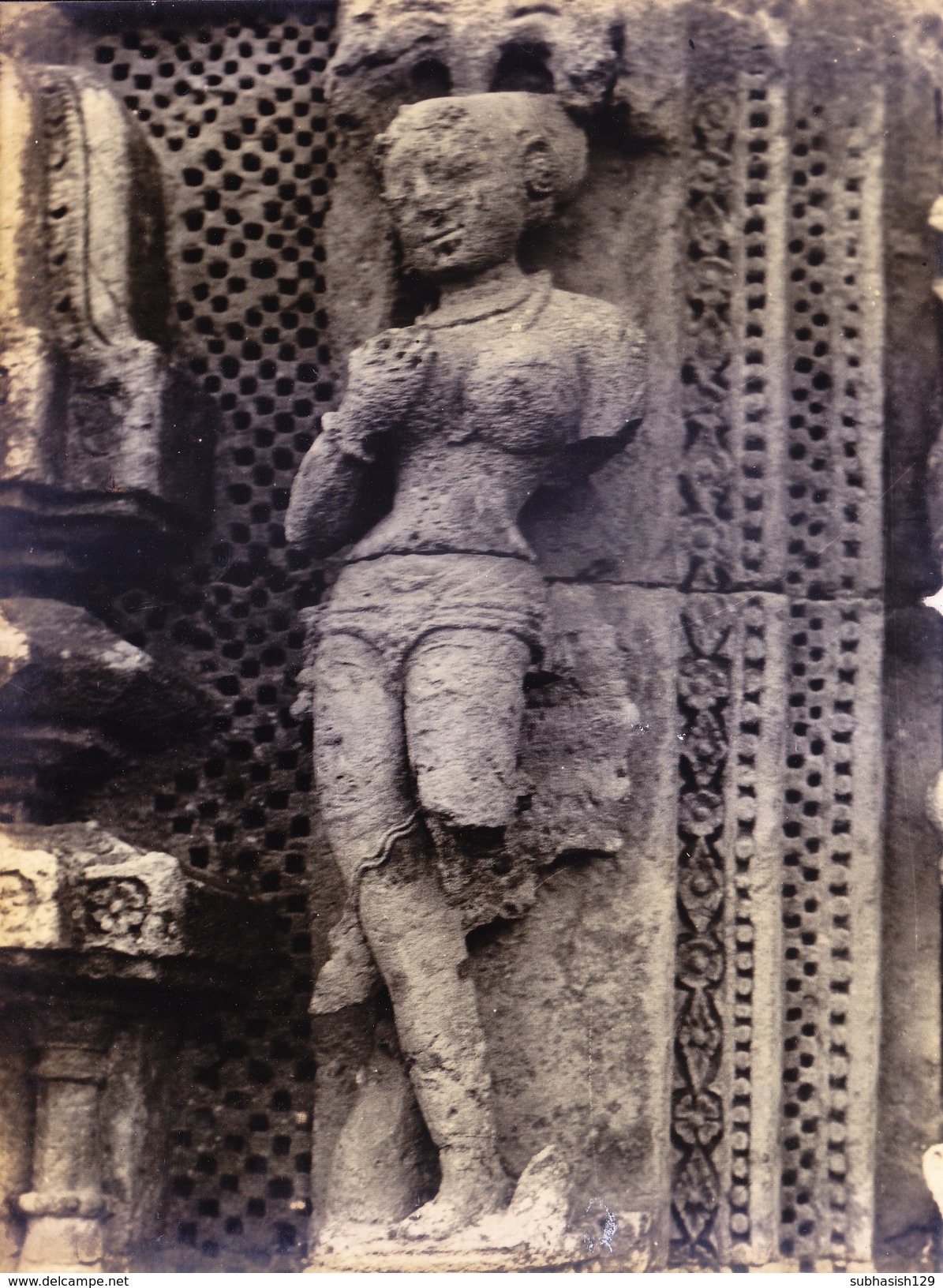 INDIA, OLD BLACK & WHITE BIG, RARE SIZE ORIGINAL PHOTOGRAPH - INDIAN TRADITIONAL STONE SCULPTURE / ARCHITECTURE, NYMPH - Other & Unclassified