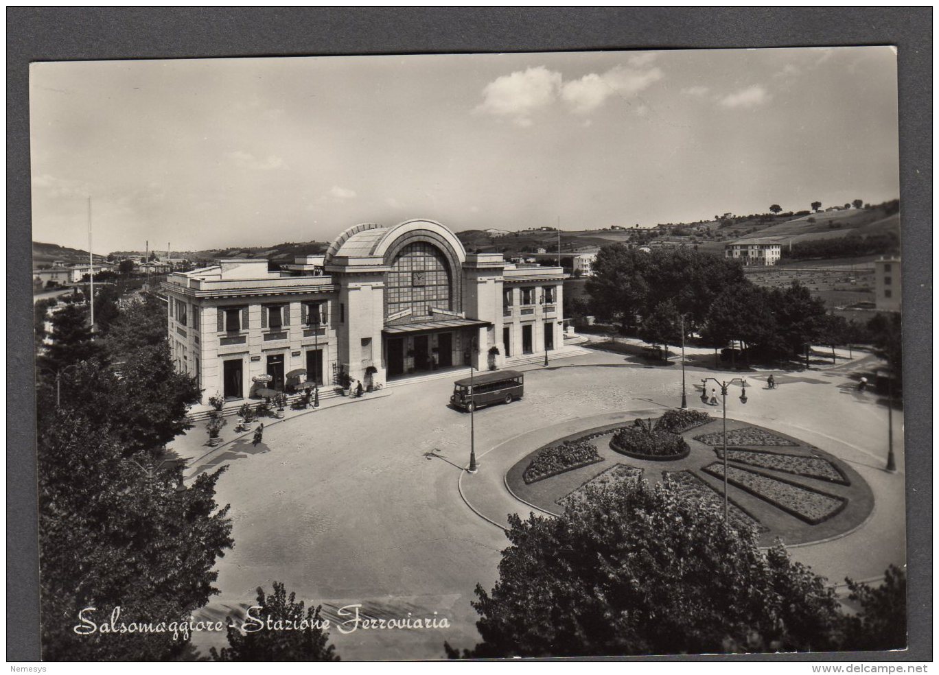 1957 SALSOMAGGIORE STAZIONE FERROVIARIA CON PULLMAN FG V  SEE 2 SCANS ANIMATA - Other & Unclassified