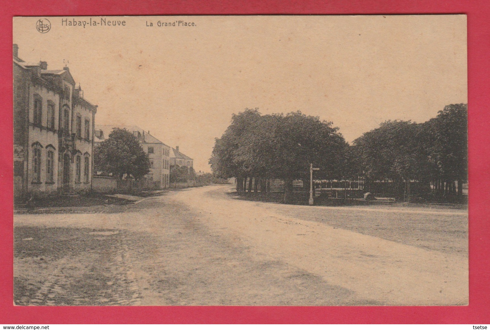 Habay-la-Neuve - La Grand'Place ( Voir Verso ) - Habay