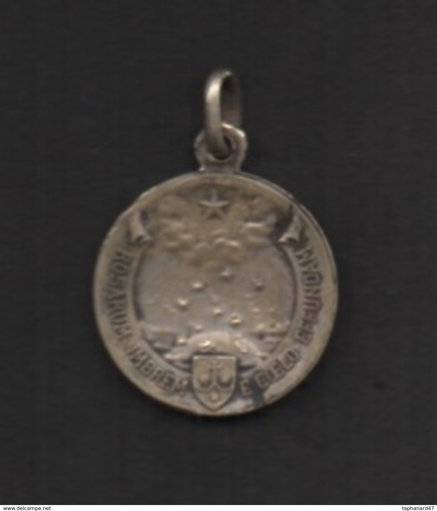 Ancienne Médaille En Laiton Façon Argent  . ST-THÉRÈSE DE L' ENFANT JÉSUS . - Religion &  Esoterik