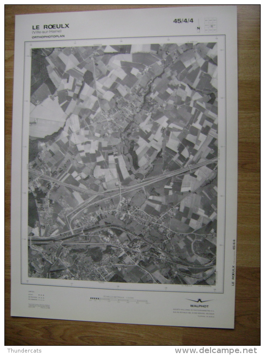 GRAND PHOTO VUE AERIENNE 66 Cm X 48 Cm De 1979 LE ROEULX VILLE SUR HAINE - Cartes Topographiques