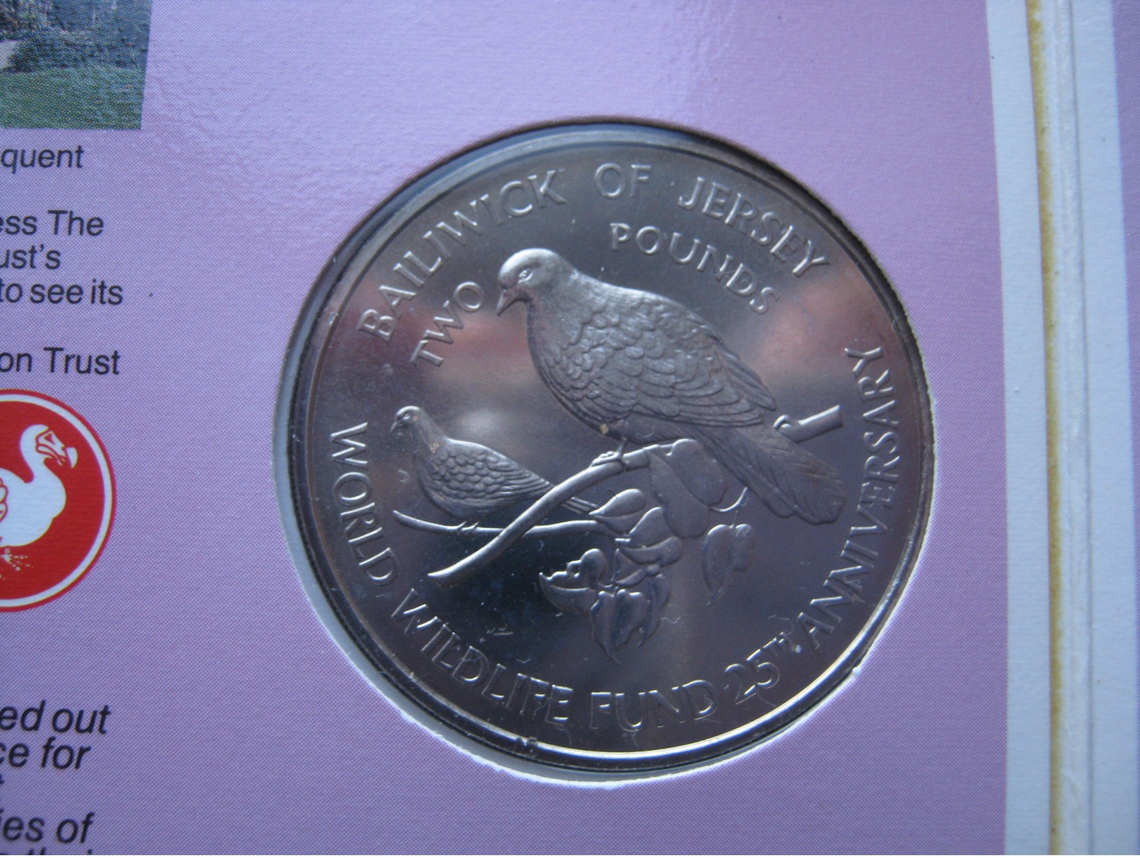 Jersey 1987 Crown £2 Pounds UNC Coin World Wildlife Fund Pigeons Sealed Pack - Jersey